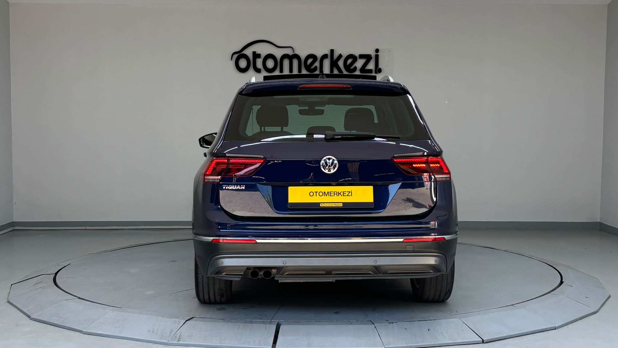 VOLKSWAGEN TIGUAN 5